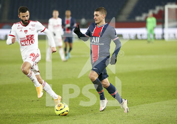 2021-01-09 - Marco Verratti of PSG, Franck Honorat of Brest (left) during the French championship Ligue 1 football match between Paris Saint-Germain (PSG) and Stade Brestois 29 on January 9, 2021 at Parc des Princes stadium in Paris, France - Photo Jean Catuffe / DPPI - PARIS SAINT-GERMAIN (PSG) AND STADE BRESTOIS - FRENCH LIGUE 1 - SOCCER