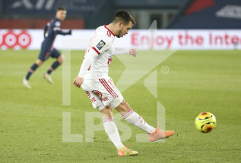 2021-01-09 - Cristian Battocchio of Brest during the French championship Ligue 1 football match between Paris Saint-Germain (PSG) and Stade Brestois 29 on January 9, 2021 at Parc des Princes stadium in Paris, France - Photo Jean Catuffe / DPPI - PARIS SAINT-GERMAIN (PSG) AND STADE BRESTOIS - FRENCH LIGUE 1 - SOCCER