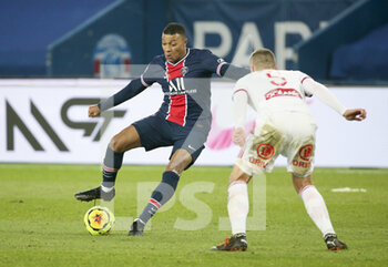 2021-01-09 - Kylian Mbappe of PSG during the French championship Ligue 1 football match between Paris Saint-Germain (PSG) and Stade Brestois 29 on January 9, 2021 at Parc des Princes stadium in Paris, France - Photo Jean Catuffe / DPPI - PARIS SAINT-GERMAIN (PSG) AND STADE BRESTOIS - FRENCH LIGUE 1 - SOCCER
