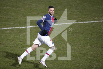 2021-01-16 - Mauro Icardi of PSG during the French championship Ligue 1 football match between Angers SCO and Paris Saint-Germain on January 16, 2021 at Stade Raymond Kopa in Angers, France - Photo Jean Catuffe / DPPI - ANGERS SCO AND PARIS SAINT-GERMAIN - FRENCH LIGUE 1 - SOCCER