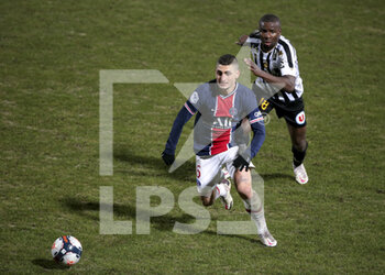 2021-01-16 - Marco Verratti of PSG, Ibrahim Amadou of Angers during the French championship Ligue 1 football match between Angers SCO and Paris Saint-Germain on January 16, 2021 at Stade Raymond Kopa in Angers, France - Photo Jean Catuffe / DPPI - ANGERS SCO AND PARIS SAINT-GERMAIN - FRENCH LIGUE 1 - SOCCER