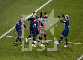 2021-01-22 - Kylian Mbappe of PSG (left) celebrates his second goal Mauro Icardi, Neymar Jr, Angel Di Maria, Leandro Paredes of PSG during the French championship Ligue 1 football match between Paris Saint-Germain (PSG) and Montpellier HSC (MHSC) on January 22, 2021 at Parc des Princes stadium in Paris, France - Photo Jean Catuffe / DPPI - PARIS SAINT-GERMAIN (PSG) AND MONTPELLIER HSC (MHSC) - FRENCH LIGUE 1 - SOCCER