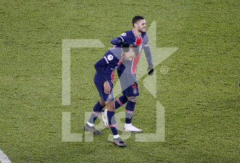 2021-01-22 - Kylian Mbappe of PSG (left) celebrates his second goal with Mauro Icardi of PSG during the French championship Ligue 1 football match between Paris Saint-Germain (PSG) and Montpellier HSC (MHSC) on January 22, 2021 at Parc des Princes stadium in Paris, France - Photo Jean Catuffe / DPPI - PARIS SAINT-GERMAIN (PSG) AND MONTPELLIER HSC (MHSC) - FRENCH LIGUE 1 - SOCCER