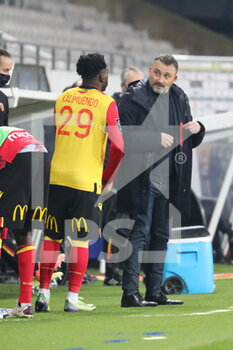 2021-01-23 - Coach Lens Franck Haise and player Kalimuendo 29 during the French championship Ligue 1 football match between RC Lens and OGC Nice on January 23, 2021 at Bollaert-Delelis stadium in Lens, France - Photo Laurent Sanson / LS Medianord / DPPI - RC LENS AND OGC NICE - FRENCH LIGUE 1 - SOCCER