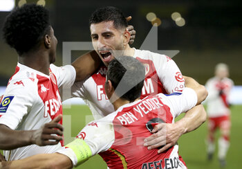 2021-01-31 - Guillermo Maripan of Monaco celebrates his goal with teammates during the French championship Ligue 1 football match between FC Nantes and AS Monaco on January 31, 2021 at Stade de La Beaujoire - Louis Fonteneau in Nantes, France - Photo Jean Catuffe / DPPI - FC NANTES AND AS MONACO - FRENCH LIGUE 1 - SOCCER