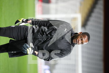 2021-02-03 - Steve Mandanda goalkeeper Marseille during the French championship Ligue 1 football match between RC Lens and Olympique de Marseille on February 3, 2021 at Bollaert-Delelis stadium in Lens, France - Photo Laurent Sanson / LS Medianord / DPPI - RC LENS AND OLYMPIQUE DE MARSEILLE - FRENCH LIGUE 1 - SOCCER