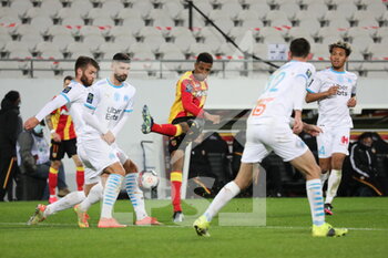 2021-02-03 - Action Simon Banza 23 Lens during the French championship Ligue 1 football match between RC Lens and Olympique de Marseille on February 3, 2021 at Bollaert-Delelis stadium in Lens, France - Photo Laurent Sanson / LS Medianord / DPPI - RC LENS AND OLYMPIQUE DE MARSEILLE - FRENCH LIGUE 1 - SOCCER
