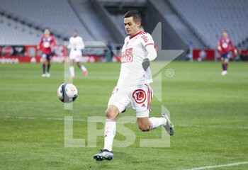 2021-02-14 - Romain Faivre of Brest during the French championship Ligue 1 football match between Lille OSC (LOSC) and Stade Brestois 29 (Brest) on February 14, 2021 at Stade Pierre Mauroy in Villeneuve-d'Ascq near Lille, France - Photo Jean Catuffe / DPPI - LILLE OSC (LOSC) AND STADE BRESTOIS 29 (BREST) - FRENCH LIGUE 1 - SOCCER