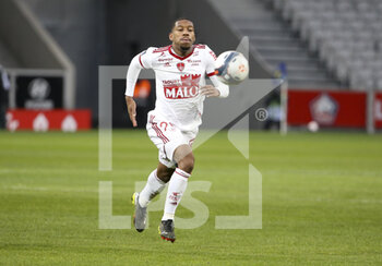 2021-02-14 - Ronael Pierre-Gabriel of Brest during the French championship Ligue 1 football match between Lille OSC (LOSC) and Stade Brestois 29 (Brest) on February 14, 2021 at Stade Pierre Mauroy in Villeneuve-d'Ascq near Lille, France - Photo Jean Catuffe / DPPI - LILLE OSC (LOSC) AND STADE BRESTOIS 29 (BREST) - FRENCH LIGUE 1 - SOCCER