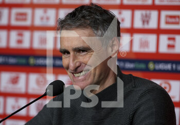 2021-02-14 - Coach of Stade Brestois 29 Olivier Dall'Oglio during the press conference following the French championship Ligue 1 football match between Lille OSC (LOSC) and Stade Brestois 29 (Brest) on February 14, 2021 at Stade Pierre Mauroy in Villeneuve-d'Ascq near Lille, France - Photo Jean Catuffe / DPPI - LILLE OSC (LOSC) AND STADE BRESTOIS 29 (BREST) - FRENCH LIGUE 1 - SOCCER