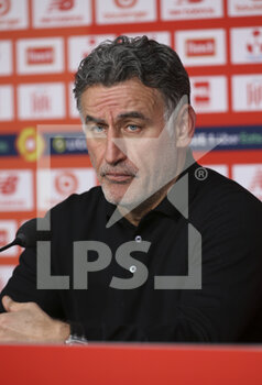 2021-02-14 - Coach of Lille OSC Christophe Galtier during the press conference following the French championship Ligue 1 football match between Lille OSC (LOSC) and Stade Brestois 29 (Brest) on February 14, 2021 at Stade Pierre Mauroy in Villeneuve-d'Ascq near Lille, France - Photo Jean Catuffe / DPPI - LILLE OSC (LOSC) AND STADE BRESTOIS 29 (BREST) - FRENCH LIGUE 1 - SOCCER