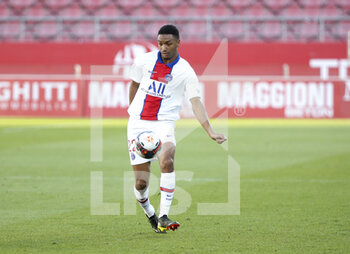 2021-02-27 - Abdou Diallo of PSG during the French championship Ligue 1 football match between Dijon FCO (DFCO) and Paris Saint-Germain (PSG) on February 27, 2021 at Stade Gaston Gerard in Dijon, France - Photo Jean Catuffe / DPPI - DIJON FCO (DFCO) AND PARIS SAINT-GERMAIN (PSG) - FRENCH LIGUE 1 - SOCCER