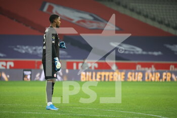 2021-03-03 - Goalkeeper losc Mike Maignan 16 during the French championship Ligue 1 football match between Lille OSC and Olympique de Marseille on March 3, 2021 at Pierre Mauroy stadium in Villeneuve-d'Ascq near Lille, France - Photo Laurent Sanson / LS Medianord / DPPI - LILLE OSC AND OLYMPIQUE DE MARSEILLE - FRENCH LIGUE 1 - SOCCER