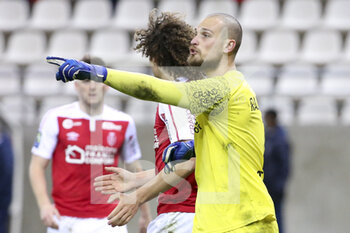 2021-03-12 - Goalkeeper of Reims Predrag Rajkovic during the French championship Ligue 1 football match between Stade de Reims and Olympique Lyonnais (OL) on March 12, 2021 at Stade Auguste Delaune in Reims, France - Photo Jean Catuffe / DPPI - STADE DE REIMS AND OLYMPIQUE LYONNAIS (OL) - FRENCH LIGUE 1 - SOCCER