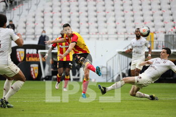 2021-03-14 - Shoot Florian Sotoca 7 Lens during the French championship Ligue 1 football match between RC Lens and FC Metz on March 14, 2021 at Bollaert-Delelis stadium in Lens, France - Photo Laurent Sanson / LS Medianord / DPPI - RC LENS AND FC METZ - FRENCH LIGUE 1 - SOCCER