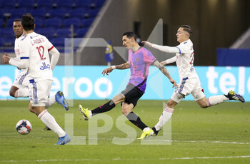 2021-03-21 - Angel Di Maria of PSG, Maxence Caqueret of Lyon during the French championship Ligue 1 football match between Olympique Lyonnais (OL) and Paris Saint-Germain (PSG) on March 21, 2021 at Groupama stadium in Decines-Charpieu near Lyon, France - Photo Jean Catuffe / DPPI - OLYMPIQUE LYONNAIS AND PARIS SAINT-GERMAIN - FRENCH LIGUE 1 - SOCCER