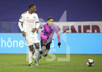 2021-03-21 - Marcelo Guedes of Lyon, Neymar Jr of PSG during the French championship Ligue 1 football match between Olympique Lyonnais (OL) and Paris Saint-Germain (PSG) on March 21, 2021 at Groupama stadium in Decines-Charpieu near Lyon, France - Photo Jean Catuffe / DPPI - OLYMPIQUE LYONNAIS AND PARIS SAINT-GERMAIN - FRENCH LIGUE 1 - SOCCER