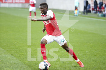 2021-04-04 - Moussa Doumbia of Reims during the French championship Ligue 1 football match between Stade de Reims and Stade Rennais (Rennes) on April 4, 2021 at Stade Auguste Delaune in Reims, France - Photo Jean Catuffe / DPPI - STADE DE REIMS VS STADE RENNAIS (RENNES) - FRENCH LIGUE 1 - SOCCER