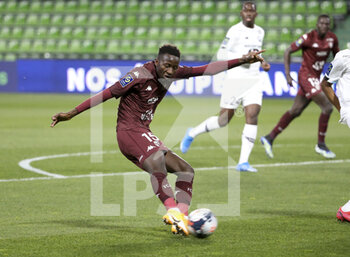 2021-04-09 - Pape Matar Sarr of FC Metz during the French championship Ligue 1 football match between FC Metz and Lille OSC (LOSC) on April 9, 2021 at Stade Saint-Symphorien in Metz, France - Photo Jean Catuffe / DPPI - FC METZ VS LILLE OSC (LOSC) - FRENCH LIGUE 1 - SOCCER