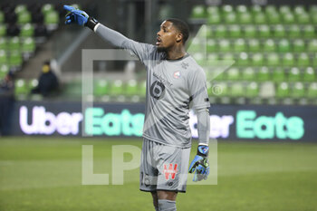 2021-04-09 - Goalkeeper of Lille Mike Maignan during the French championship Ligue 1 football match between FC Metz and Lille OSC (LOSC) on April 9, 2021 at Stade Saint-Symphorien in Metz, France - Photo Jean Catuffe / DPPI - FC METZ VS LILLE OSC (LOSC) - FRENCH LIGUE 1 - SOCCER