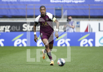 2021-04-10 - Presnel Kimpembe of PSG during the French championship Ligue 1 football match between RC Strasbourg Alsace (RCSA) and Paris Saint-Germain (PSG) on April 10, 2021 at La Meinau stadium in Strasbourg, France - Photo Jean Catuffe / DPPI - RC STRASBOURG AND PARIS SAINT-GERMAIN - FRENCH LIGUE 1 - SOCCER