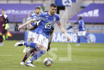 2021-04-10 - Stefan Mitrovic of Strasbourg during the French championship Ligue 1 football match between RC Strasbourg Alsace (RCSA) and Paris Saint-Germain (PSG) on April 10, 2021 at La Meinau stadium in Strasbourg, France - Photo Jean Catuffe / DPPI - RC STRASBOURG AND PARIS SAINT-GERMAIN - FRENCH LIGUE 1 - SOCCER