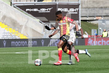 2021-04-11 - Action Doucoure 28 RC Lens during the French championship Ligue 1 football match between RC Lens and FC Lorient on April 11, 2021 at Bollaert-Delelis stadium in Lens, France - Photo Laurent Sanson / LS Medianord / DPPI - RC LENS VS FC LORIENT - FRENCH LIGUE 1 - SOCCER