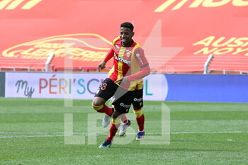 2021-04-11 - Simon Banza 23 RC Lens during the French championship Ligue 1 football match between RC Lens and FC Lorient on April 11, 2021 at Bollaert-Delelis stadium in Lens, France - Photo Laurent Sanson / LS Medianord / DPPI - RC LENS VS FC LORIENT - FRENCH LIGUE 1 - SOCCER