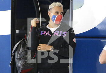 2021-04-24 - Goalkeeper of PSG Keylor Navas arrives for the French championship Ligue 1 football match between FC Metz and Paris Saint-Germain (PSG) on April 24, 2021 at Stade Saint-Symphorien in Metz, France - Photo Jean Catuffe / DPPI - FC METZ VS PARIS SAINT-GERMAIN (PSG) - FRENCH LIGUE 1 - SOCCER