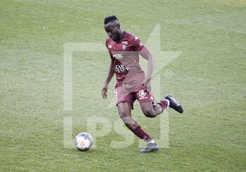 2021-04-24 - Victorien Angban of FC Metz during the French championship Ligue 1 football match between FC Metz and Paris Saint-Germain (PSG) on April 24, 2021 at Stade Saint-Symphorien in Metz, France - Photo Jean Catuffe / DPPI - FC METZ VS PARIS SAINT-GERMAIN (PSG) - FRENCH LIGUE 1 - SOCCER