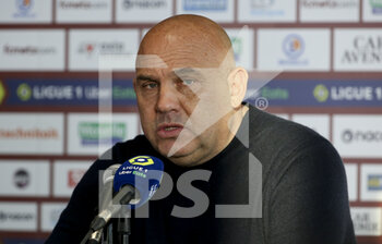 2021-04-24 - Coach of FC Metz Frederic Antonetti answers to the media during the post-match press conference following the French championship Ligue 1 football match between FC Metz and Paris Saint-Germain (PSG) on April 24, 2021 at Stade Saint-Symphorien in Metz, France - Photo Jean Catuffe / DPPI - FC METZ VS PARIS SAINT-GERMAIN (PSG) - FRENCH LIGUE 1 - SOCCER