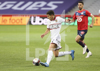2021-05-01 - Youcef Atal of Nice during the French championship Ligue 1 football match between Lille OSC (LOSC) and OGC Nice (OGCN) on May 1, 2021 at Stade Pierre Mauroy in Villeneuve-d'Ascq near Lille, France - Photo Jean Catuffe / DPPI - LILLE OSC (LOSC) VS OGC NICE (OGCN) - FRENCH LIGUE 1 - SOCCER
