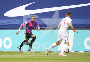2021-05-01 - Neymar Jr of PSG during the French championship Ligue 1 football match between Paris Saint-Germain (PSG) and RC Lens on May 1, 2021 at Parc des Princes stadium in Paris, France - Photo Jean Catuffe / DPPI - PARIS SAINT-GERMAIN (PSG) VS RC LENS - FRENCH LIGUE 1 - SOCCER