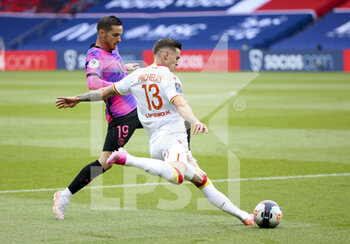 2021-05-01 - Clement Michelin of Lens, Pablo Sarabia of PSG during the French championship Ligue 1 football match between Paris Saint-Germain (PSG) and RC Lens on May 1, 2021 at Parc des Princes stadium in Paris, France - Photo Jean Catuffe / DPPI - PARIS SAINT-GERMAIN (PSG) VS RC LENS - FRENCH LIGUE 1 - SOCCER