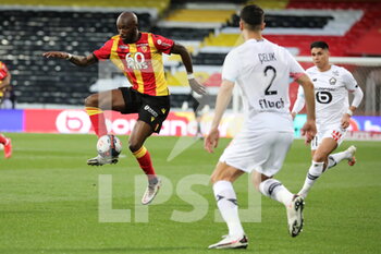 2021-05-07 - Control FOFANA 8 RC Lens during the French championship Ligue 1 football match between RC Lens and LOSC on May 7, 2021 at Bollaert-Delelis stadium in Lens, France - Photo Laurent Sanson / LS Medianord / DPPI - RC LENS VS LOSC - FRENCH LIGUE 1 - SOCCER