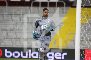 2021-05-07 - Mike MAIGNAN goalkeeper LOSC during the French championship Ligue 1 football match between RC Lens and LOSC on May 7, 2021 at Bollaert-Delelis stadium in Lens, France - Photo Laurent Sanson / LS Medianord / DPPI - RC LENS VS LOSC - FRENCH LIGUE 1 - SOCCER