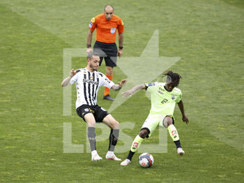 2021-05-09 - Mathias Pereira Lage of Angers, Arthur Zagre of Dijon during the French championship Ligue 1 football match between Angers SCO and Dijon FCO (DFCO) on May 9, 2021 at Stade Raymond Kopa in Angers, France - Photo Jean Catuffe / DPPI - ANGERS SCO VS DIJON FCO (DFCO) - FRENCH LIGUE 1 - SOCCER