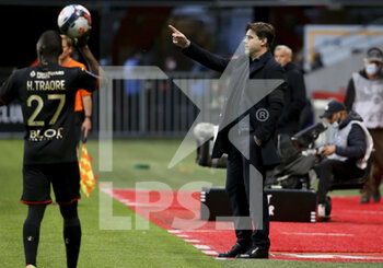 2021-05-09 - Coach of PSG Mauricio Pochettino during the French championship Ligue 1 football match between Stade Rennais and Paris Saint-Germain on May 9, 2021 at Roazhon Park in Rennes, France - Photo Jean Catuffe / DPPI - STADE RENNAIS VS PARIS SAINT-GERMAIN (PSG) - FRENCH LIGUE 1 - SOCCER