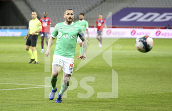 2021-05-16 - Mathieu Debuchy of Saint-Etienne during the French championship Ligue 1 football match between Lille OSC (LOSC) and AS Saint-Etienne (ASSE) on May 16, 2021 at Stade Pierre Mauroy in Villeneuve-d'Ascq near Lille, France - Photo Jean Catuffe / DPPI - LILLE OSC (LOSC) VS AS SAINT-ETIENNE (ASSE) - FRENCH LIGUE 1 - SOCCER