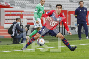 2021-05-16 - Benjamin Andre of LOSC during the French championship Ligue 1 football match between LOSC Lille and AS Saint-Etienne on May 16, 2021 at Pierre Mauroy stadium in Villeneuve-d'Ascq near Lille, France - Photo Loic Baratoux / DPPI - LOSC LILLE VS AS SAINT-ETIENNE - FRENCH LIGUE 1 - SOCCER