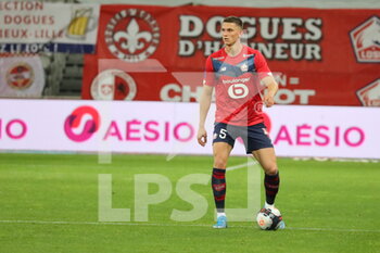 2021-05-16 - Sven BOTMAN 5 LOSC during the French championship Ligue 1 football match between LOSC Lille and AS Saint-Etienne on May 16, 2021 at Pierre Mauroy stadium in Villeneuve-d'Ascq near Lille, France - Photo Laurent Sanson / LS Medianord / DPPI - LOSC LILLE VS AS SAINT-ETIENNE - FRENCH LIGUE 1 - SOCCER