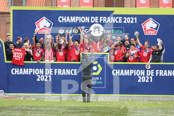 2021-05-24 - Celebration LOSC Lille the 2021 French Championship title on May 24, 2021 at Domaine de Luchin training center LOSC, France - Photo Laurent Sanson / LS Medianord / DPPI - LOSC LILLE THE 2021 FRENCH CHAMPIONSHIP TITLE - FRENCH LIGUE 1 - SOCCER