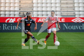 2020-09-11 - Sakina Karchaoui of Olympique Lyonnais and Melissa Herrera of Stade de Reims fight for the ball during the Women's French championship D1 Arkema football match between Stade de Reims and Olympique Lyonnais on September 11, 2020 at Auguste Delaune stadium in Reims, France - Photo Antoine Massinon / A2M Sport Consulting / DPPI - STADE DE REIMS VS OLYMPIQUE LYONNAIS - FRENCH WOMEN DIVISION 1 - SOCCER