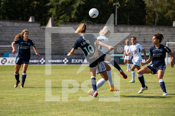 2020-09-12 - Anaig Butel of Paris FC and Nina Stapelfeldt of ASJ Soyaux in a duel for the ball during the Women's French championship D1 Arkema football match between Paris FC and Soyaux ASJ on September 12, 2020 at Robert Bobin stadium in Bondoufle, France - Photo Melanie Laurent / A2M Sport Consulting / DPPI - PARIS FC VS SOYAUX ASJ - FRENCH WOMEN DIVISION 1 - SOCCER