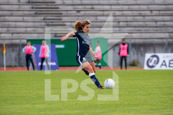 2020-10-10 - Daphne Corboz of Paris FC controls the ball during the Women's French championship D1 Arkema football match between Paris FC and GPSO 92 Issy on October 10, 2020 at Robert Bobin stadium in Bondoufle, France - Photo Melanie Laurent / A2M Sport Consulting / DPPI - PARIS FC VS GPSO 92 ISSY - FRENCH WOMEN DIVISION 1 - SOCCER