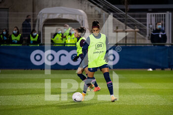 2020-10-10 - Nadia Nadim of Paris Saint Germain warms up ahead of the Women's French championship D1 Arkema football match between Paris Saint-Germain and Montpellier HSC on October 10, 2020 at Georges Lef.vre stadium in Saint-Germain-en-Laye, France - Photo Melanie Laurent / A2M Sport Consulting / DPPI - PARIS SAINT-GERMAIN VS MONTPELLIER HSC - FRENCH WOMEN DIVISION 1 - SOCCER