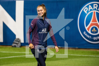 2020-10-10 - Jordyn Huitema of Paris Saint Germain warms up ahead of the Women's French championship D1 Arkema football match between Paris Saint-Germain and Montpellier HSC on October 10, 2020 at Georges Lef.vre stadium in Saint-Germain-en-Laye, France - Photo Melanie Laurent / A2M Sport Consulting / DPPI - PARIS SAINT-GERMAIN VS MONTPELLIER HSC - FRENCH WOMEN DIVISION 1 - SOCCER