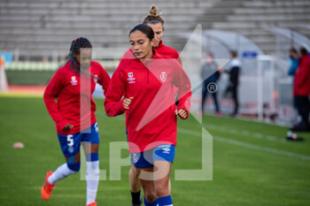 2020-10-31 - Kessya Bussy of Stade de Reims warms up ahead of the Women's French championship D1 Arkema football match between Paris FC and Stade de Reims on October 31, 2020 at Robert Bobin stadium in Bondoufle, France - Photo Melanie Laurent / A2M Sport Consulting / DPPI - PARIS FC VS STADE DE REIMS - FRENCH WOMEN DIVISION 1 - SOCCER