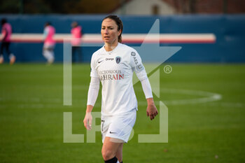 2020-12-06 - Gaetane Thiney of Paris FC reacts during the Women's French championship D1 Arkema football match between Paris Saint-Germain and Paris FC on December 6, 2020 at Georges Lefèvre stadium in Saint-Germain-en-Laye, France - Photo Melanie Laurent / A2M Sport Consulting / DPPI - PARIS SAINT-GERMAIN VS PARIS FC - FRENCH WOMEN DIVISION 1 - SOCCER
