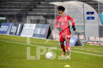 2020-12-12 - Mylaine Tarrieu of Dijon FCO warms up ahead of the Women's French championship D1 Arkema football match between Paris FC and Dijon FCO on December 12, 2020 at Robert Bobin stadium in Bondoufle, France - Photo Antoine Massinon / A2M Sport Consulting / DPPI - PARIS FC VS DIJON FCO - FRENCH WOMEN DIVISION 1 - SOCCER
